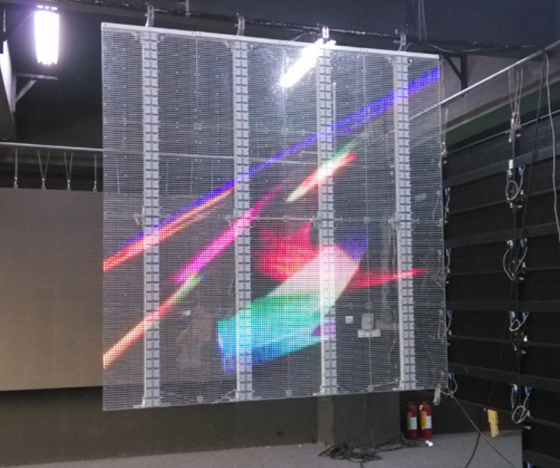 LED透明顯示屏P10什么意思？常見(jiàn)的型號(hào)類(lèi)型