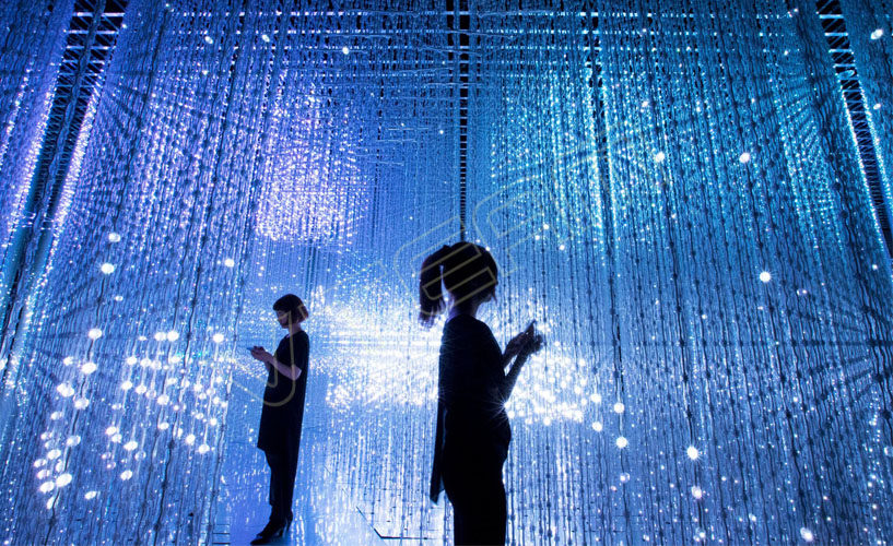 新加坡3D創(chuàng)意LED軟屏ECODOT項(xiàng)目