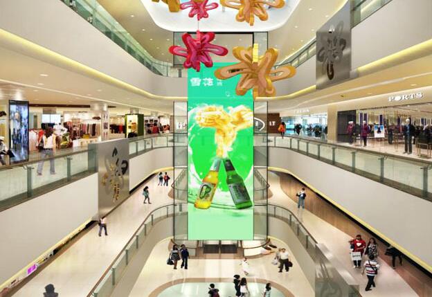 室內商場中庭LED透明顯示屏展示
